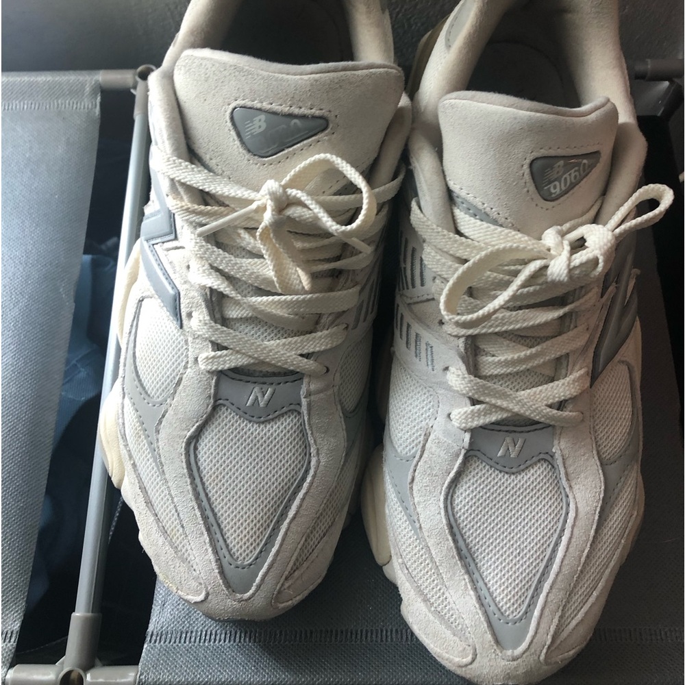 New balance 9060 , Size 9 , Tan